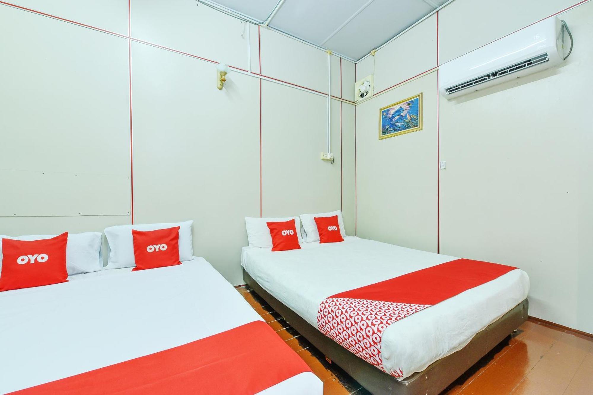 Oyo 90627 Pulau Ketam Inn Klang Buitenkant foto