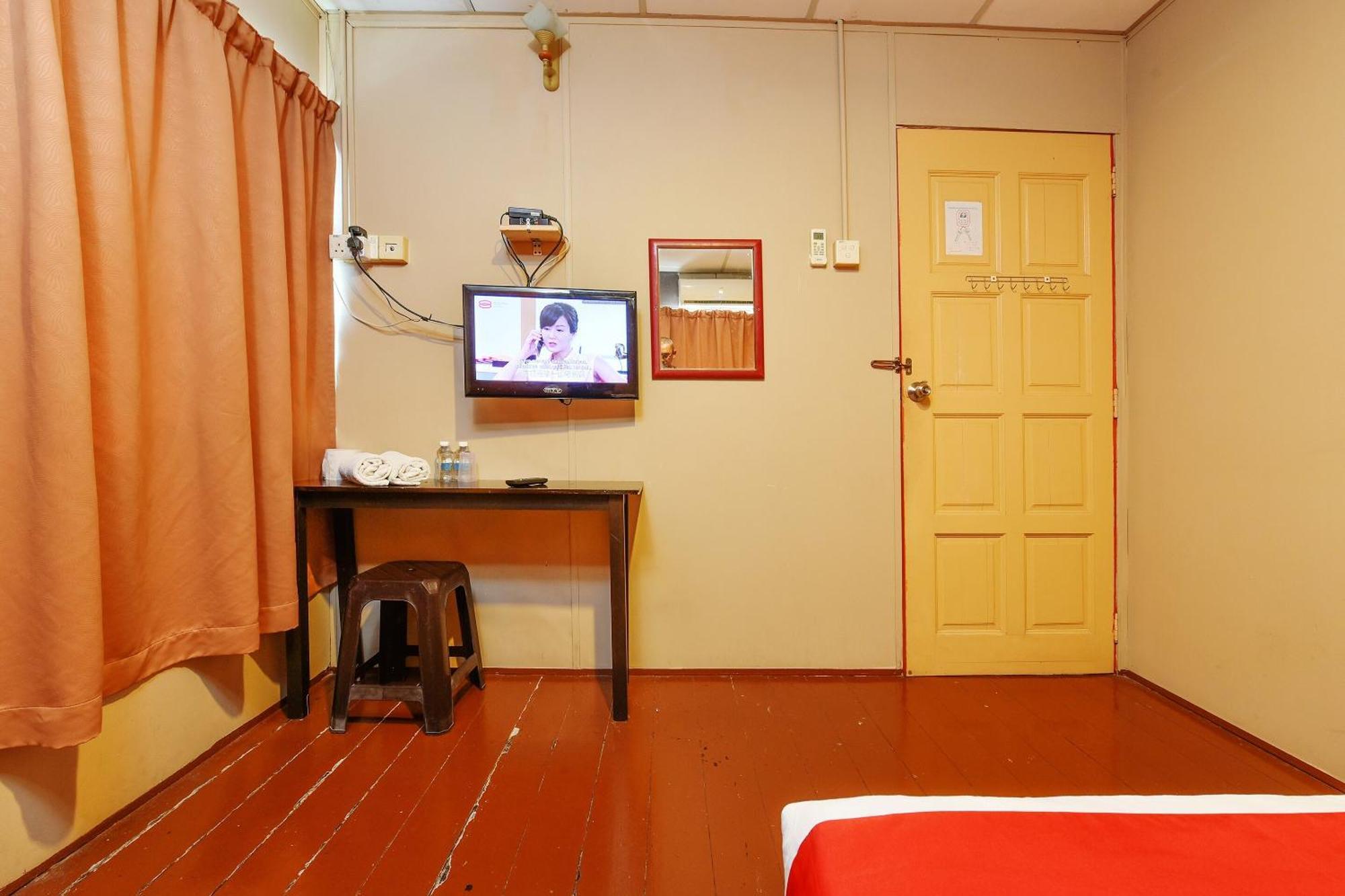 Oyo 90627 Pulau Ketam Inn Klang Buitenkant foto