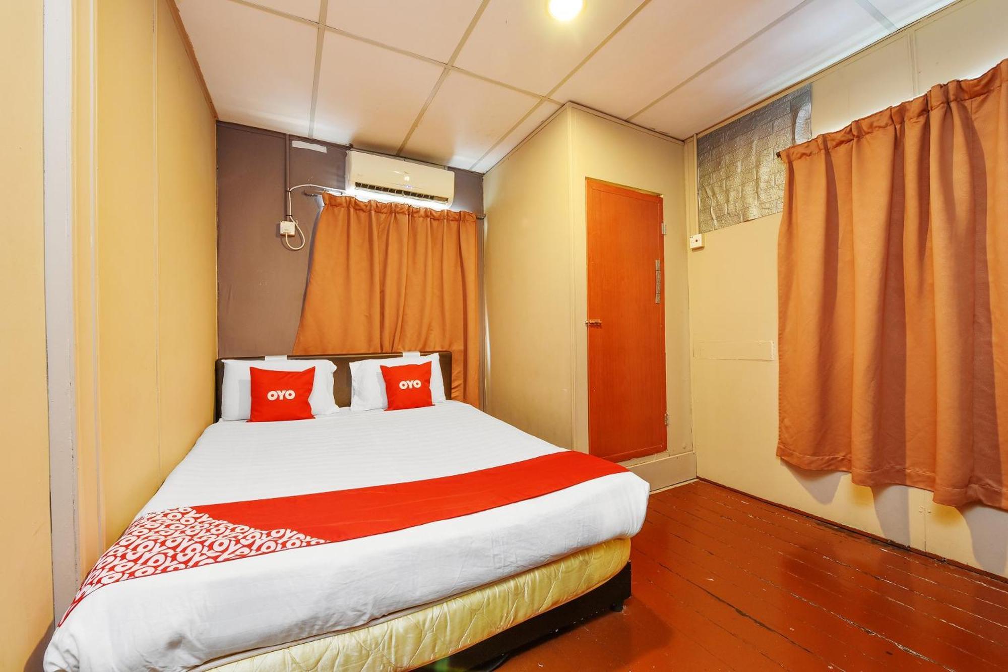 Oyo 90627 Pulau Ketam Inn Klang Buitenkant foto
